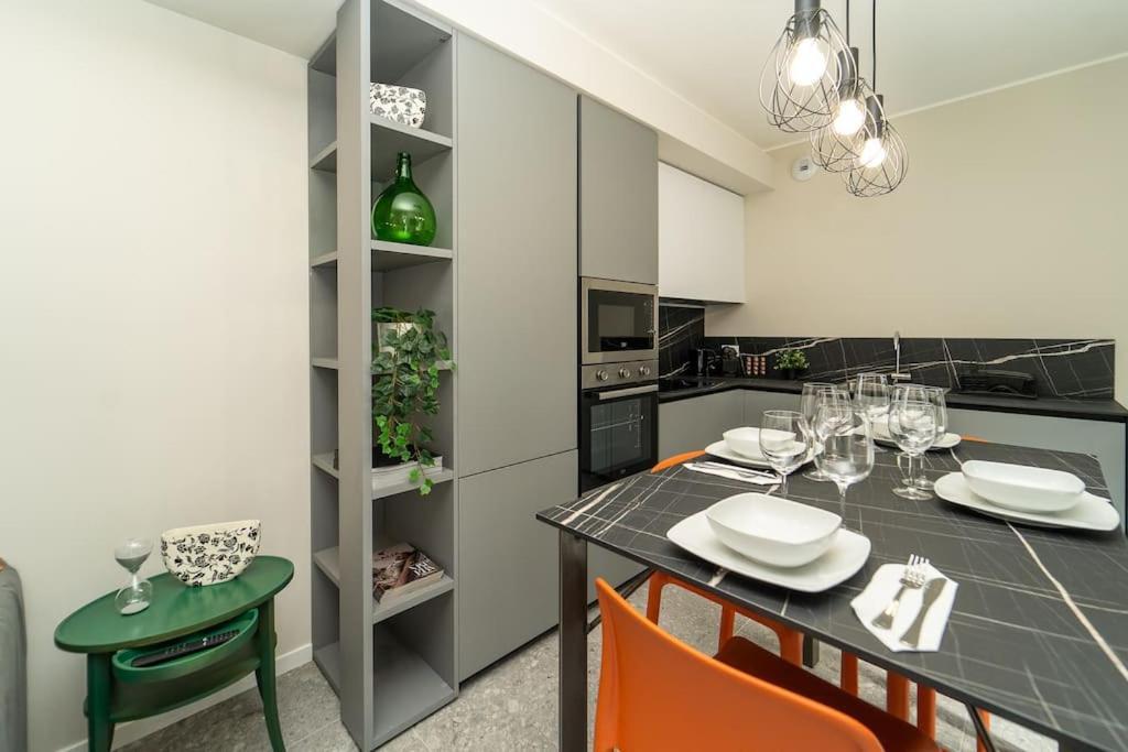 Apt 2 Min From The Cathedral With Private Parking コモ エクステリア 写真